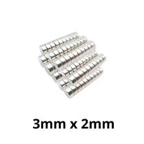Kit 100 Imã Neodímio Disco Magnético N35 3x2 mm Super Forte Potente Redondo Kit 100 Imã Neodímio Disco Magnético N35 3x2 mm Super Forte Potente Redondo
