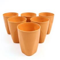 Kit 12 Copos Plásticos 330 ml Ótimos para sua casa, Festas e Confraternizações Kit 12 Copos Plásticos 330 ml Ótimos para sua casa, Festas e Confraternizações