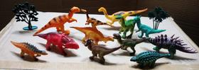 Kit 12 Dinossauros Pré-Históricos Emborrachado Brinquedo Infantil Modelos Variados e detalhados