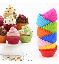 Kit 12 Formas Silicone Mini Cupcake Bolo Muffin Assadeira Kit 12 Formas Silicone Mini Cupcake Bolo Muffin Assadeira
