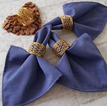 Kit 12 Guardanapos de Tecido Mellange Azul e 12 Anéis PG Fio Infinito Dourado Claro Kit 12 Guardanapos de Tecido Mellange Azul e 12 Anéis PG Fio Infinito Dourado Claro
