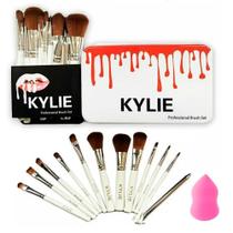 Kit 12 Pincéis Cerdas Macias Antialérgicas + Esponja Para Maquiagem Profissional Kit 12 Pincéis Cerdas Macias Antialérgicas + Esponja Para Maquiagem Profissional