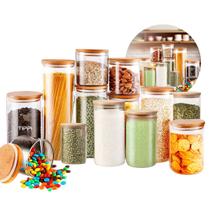 Kit 13 Potes de Vidro Herméticos com Tampa de Bambu Organizador para Mantimentos Grãos Café Massas e Cereais Tippi Kit 13 Potes de Vidro Herméticos com Tampa de Bambu Organizador para Mantimentos Grãos Café Massas e Cereais Tippi