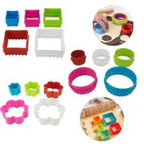 Kit 15 Cortadores 3 Modelos Decoração Babado Bolo Brownie