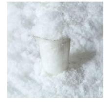 Kit 1,5Kg Neve Artificial Que Gruda Na Árvore Natal Tipo Gel