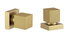 Kit 2 Acabamento Quadrado Registro Dourado Fosco Metal Padrão Deca Kit 2 Acabamento Quadrado Registro Dourado Fosco Metal Padrão Deca