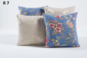 Kit 2 Almofadas Cheia Jacquard Sued 42x42 Sala Quarto