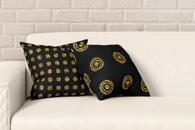 Kit 2 Almofadas Com Enchimento Gold Digger Preto e Dourado Kit 2 Almofadas Com Enchimento Gold Digger Preto e Dourado
