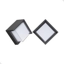 Kit 2 Arandelas Áreas Externas E Internas Mini Iglu 8W 3000K Bivolt IP65 Kit 2 Arandelas Áreas Externas E Internas Mini Iglu 8W 3000K Bivolt IP65