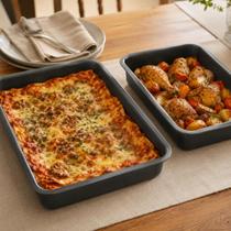 Kit 2 Assadeiras Antiaderentes Para Forno 2,8L e 4,7L Kit 2 Assadeiras Antiaderentes Para Forno 2,8L e 4,7L