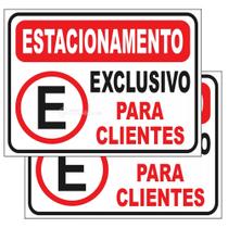 Kit 2 Aviso "Proibido Estacionar" em PVC 30x20cm com Adesivo Garagem Sujeito a Guincho BOM7521