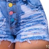 Kit 2 Bermudas Jeans Curto com 4 Botões: Duas Vezes Mais Kit 2 Bermudas Jeans Curto com 4 Botões: Duas Vezes Mais