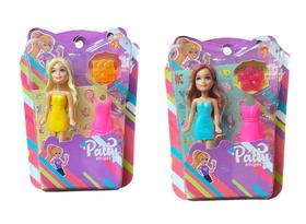 Kit 2 Bonecas Patty Amigas Sortidas + adesivo anel + vestido