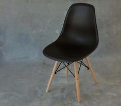 Kit 2 Cadeira Charles Eames Pé Palito Madeira Preta Resistente Sala Jantar Garden Life