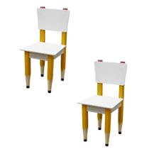 Kit 2 Cadeiras Cadeira Infantil Lápis Amarelo Assento e Encosto Brancos Para Estudos e Desenhos Mobília Decor Kit 2 Cadeiras Cadeira Infantil Lápis Amarelo Assento e Encosto Brancos Para Estudos e Desenhos Mobília Decor