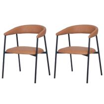 Kit 2 Cadeiras com Braço Chamonix Olivia Fratini Estofado PU Caramelo Base Aço Carbono Preto Kit 2 Cadeiras com Braço Chamonix Olivia Fratini Estofado PU Caramelo Base Aço Carbono Preto