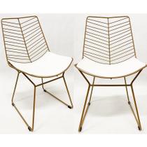 Kit 2 Cadeiras Cozinha Bertoia Retrô cor Dourado fosco assento branco - Poltronas do Sul
