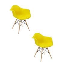 Kit 2 Cadeiras Eames Braço Polipropileno Base Madeira Eiffel Espresso Móveis
