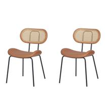 Kit 2 Cadeiras Toscana Fratini Aço Preto Encosto Madeira Tela Rattan Sintética Assento PU Caramelo Kit 2 Cadeiras Toscana Fratini Aço Preto Encosto Madeira Tela Rattan Sintética Assento PU Caramelo