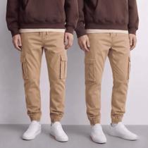 Kit 2 Calça Jogger Cargo Masculina com Elástico Sarja e Bolso Lateral Masculina