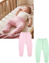 KIT 2 CALÇAS CULOTE COM PÉZINHO MALHA ALGODÃO PARA BEBÊ Cor:Verde e RosaTamanho:M (3 a 6 meses) KIT 2 CALÇAS CULOTE COM PÉZINHO MALHA ALGODÃO PARA BEBÊ Cor:Verde e RosaTamanho:M (3 a 6 meses)