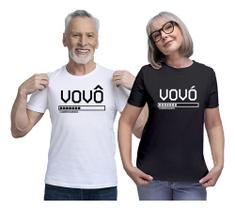 Kit 2 Camisetas Carregando Pai Mãe Irmão Tio Tia Vovô Vovó