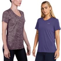 Kit 2 Camisetas femininas Under Armour modelos Tech SSV-Twist e Tech Solid