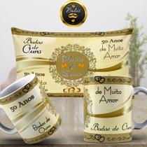 Kit 2 Canecas e 1 Uma Almofada 20x30 Bodas de Ouro - Personalizada Innovari