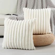 Kit 2 Capas P/ Almofada Em Pelucia Wave Soft Canelada - 43x43 Cm