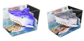 Kit 2 Carrinhos De Metal e 2 Lançador Tubarão Shark Turbo