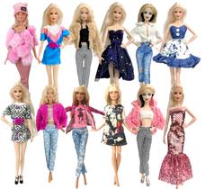 Kit 2 conjuntos Barbie Roupas + 2 pares de sapato Salto Reto