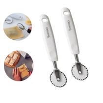 KIT 2 Cortador Pastel Carretilha Corta E Fecha Massas Inox