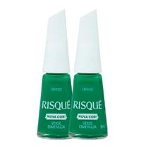 Kit 2 Esmalte Risqué Cremoso Nova Cor Verde Esmeralda 8ml