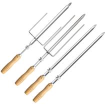 Kit 2 Espetos Simples + 1 Triplo + 1 Costelao Inox Roldana Churrasqueira Rotativa Cabo Madeira - Matrinox Kit 2 Espetos Simples + 1 Triplo + 1 Costelao Inox Roldana Churrasqueira Rotativa Cabo Madeira - Matrinox