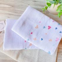 Kit 2 Fraldas de Ombro Bebê Tricoline 100% Algodão com Saquinho Presenteável Ceci Petit Home Kit 2 Fraldas de Ombro Bebê Tricoline 100% Algodão com Saquinho Presenteável Ceci Petit Home