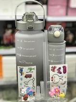 Kit 2 Garrafas De Água Motivacional 2Litros e 800ml Squeeze Com Canudo E Adesivos 3D