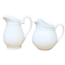 Kit 2 Jarras Artística e Tradicional - Leiteira, Sucos e Bebidas - 300 e 350ML - Porcelana Branca