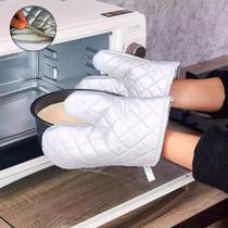 Kit 2 Luvas Térmica 21cm Metalizada Forno Quente Fogão Cozinha Kit 2 Luvas Térmica 21cm Metalizada Forno Quente Fogão Cozinha
