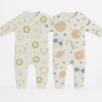 Kit 2 Macacão Bebê Manga Longa Hipoalergênico Soft 100% Algodão Inverno Liso e Estampado Kit 2 Macacão Bebê Manga Longa Hipoalergênico Soft 100% Algodão Inverno Liso e Estampado