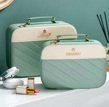 Kit 2 Maleta De Maquiagem Organizadora Verde Com Lenço Pequeno Kit 2 Maleta De Maquiagem Organizadora Verde Com Lenço Pequeno