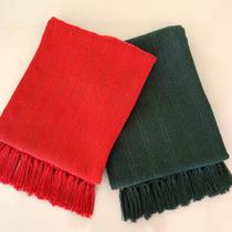 Kit 2 Mantas Pra Sofá Xale de Luxo Especial De Natal Verde E vermelha Kit 2 Mantas Pra Sofá Xale de Luxo Especial De Natal Verde E vermelha