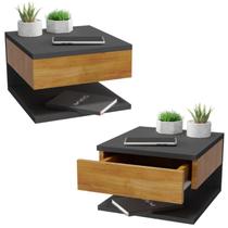 Kit 2 Mesas de Cabeceira Suspensa 1 Gaveta Superior Kit 2 Mesas de Cabeceira Suspensa 1 Gaveta Superior