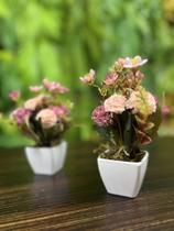 Kit 2 mini arranjos de flores artificiais mini rosa decoração lembrancinhas jardim