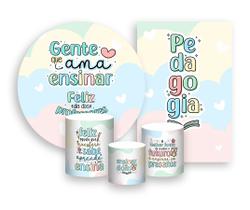 Kit 2 Painéis De Festa + Trio De Capas Cilindro - Dia dos Professores Delicado 004 Kit 2 Painéis De Festa + Trio De Capas Cilindro - Dia dos Professores Delicado 004