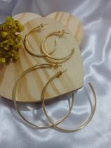 Kit 2 Pares de Brincos de Argola Dourado Folheado Bijuteria Feminina Kit 2 Pares de Brincos de Argola Dourado Folheado Bijuteria Feminina