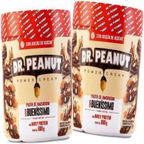 Kit 2 Pastas de Amendoim Bueníssimo Dr.Peanut 600g Cada Kit 2 Pastas de Amendoim Bueníssimo Dr.Peanut 600g Cada
