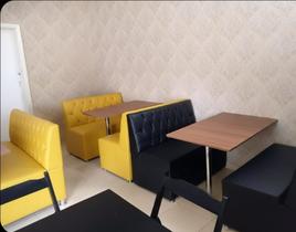 Kit 2 poltronas booth e 1 mesa mdf restaurante