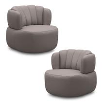 Kit 2 Poltronas Decorativas Mariele Sala de Estar Base Giratória em Aço Couro Avelã G88 - Gran Belo Kit 2 Poltronas Decorativas Mariele Sala de Estar Base Giratória em Aço Couro Avelã G88 - Gran Belo