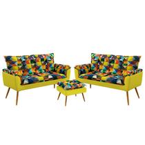 Kit 2 Poltronas Decorativas Namoradeira Beta com Puff Lunar Sued Estampado Colorido com Amarelo Arad Kit 2 Poltronas Decorativas Namoradeira Beta com Puff Lunar Sued Estampado Colorido com Amarelo Arad