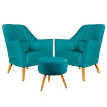 Kit 2 Poltronas Orion Bordada com Puff Solar Para Sala de Estar Sued Azul Turquesa Aradecor